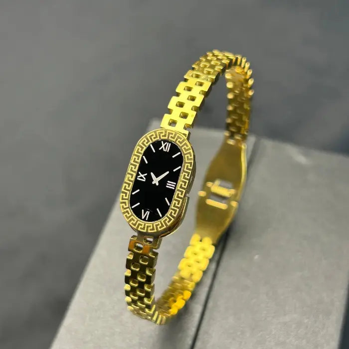 💫 ساعة يد + سوار بلاك كلوفر {حزمة}